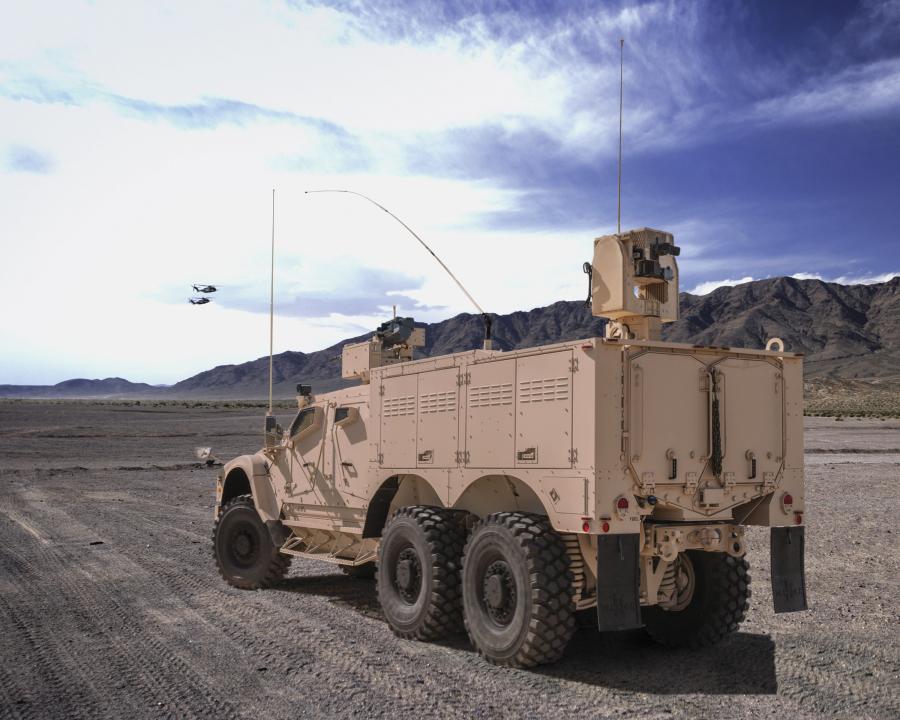  Oshkosh M-ATV 6x6 2015 года  (фото 2 из 2)